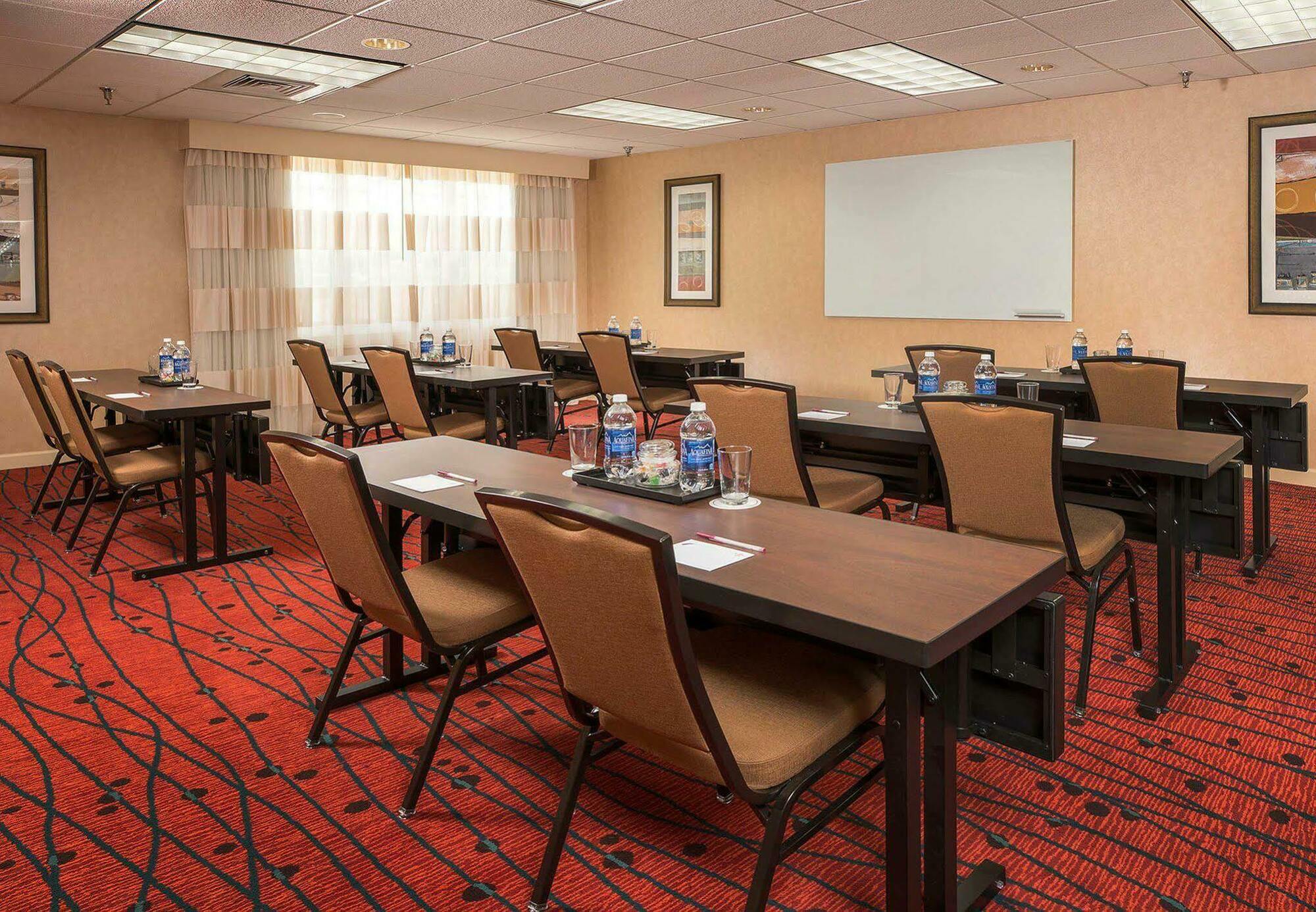 Residence Inn Fairfax Merrifield Kültér fotó